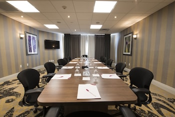 crowne plaza saddle brook by ihg