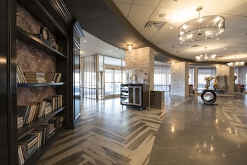 Crowne Plaza Saddle Brook By Ihg,Elmwood Park>>Bergen,4 star