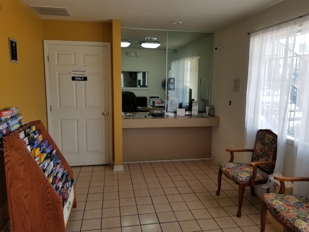 rodeway inn goddard