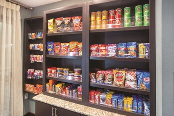 la quinta by wyndham ofallon il st louis