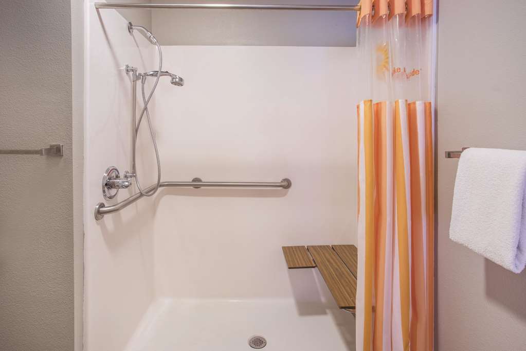 la quinta by wyndham ofallon il st louis