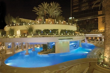 Golden Nugget Las Vegas Hotel & Casino,Downtown Las Vegas>>Clark County,4 star