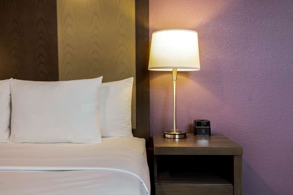 la quinta inn and suites by wyndham las vegas nellis