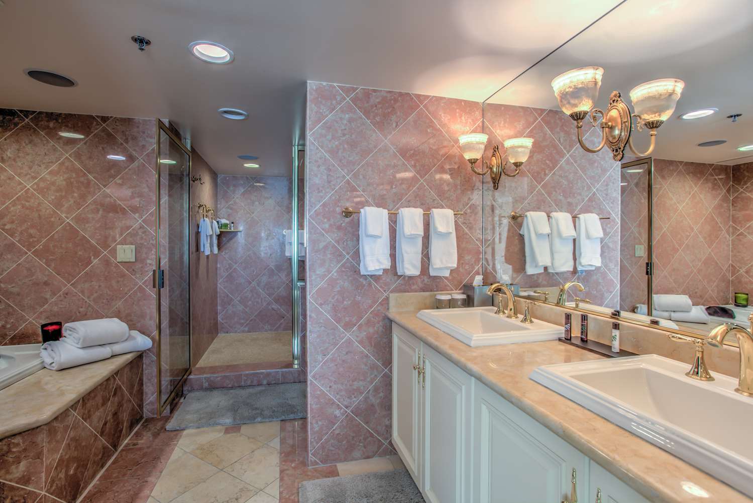 embassy suites by hilton convention center las vegas