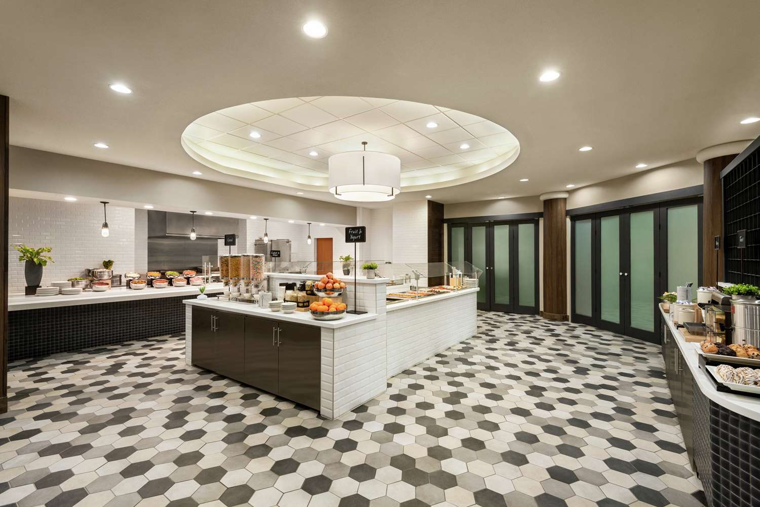 embassy suites by hilton convention center las vegas