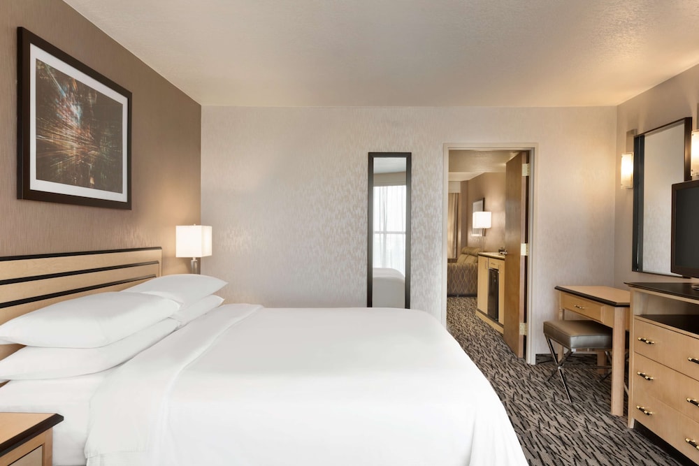 embassy suites by hilton convention center las vegas