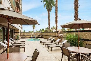 embassy suites by hilton convention center las vegas
