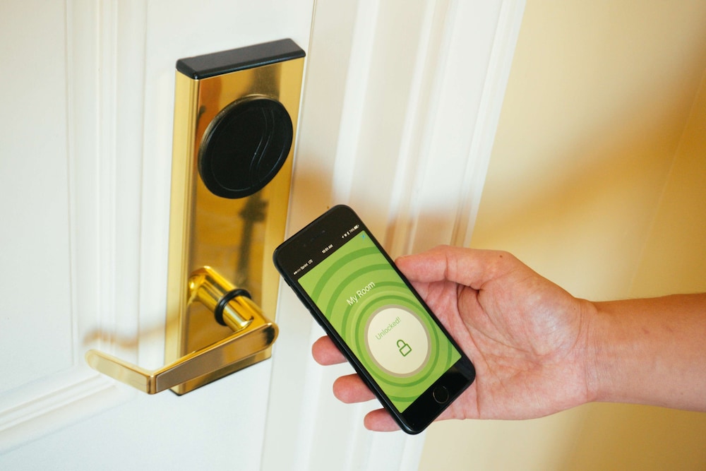 hilton lake las vegas resort and spa