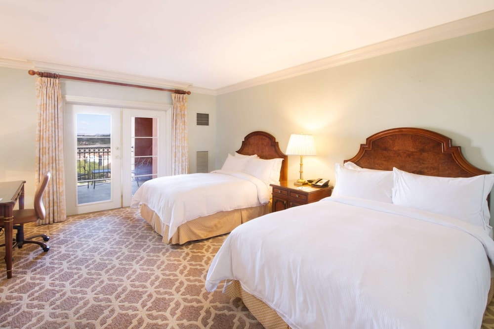 hilton lake las vegas resort and spa