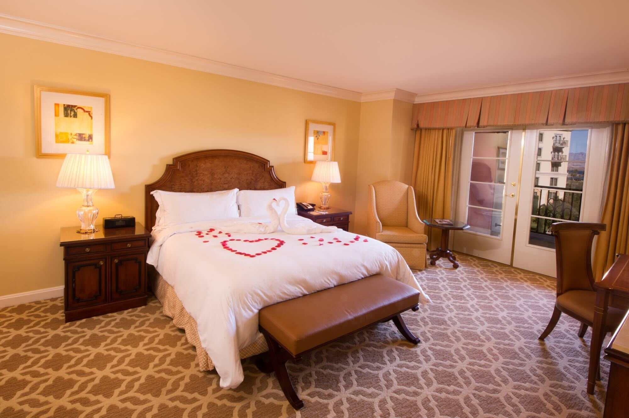 hilton lake las vegas resort and spa