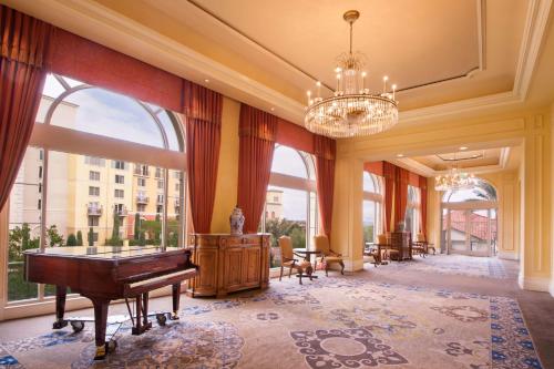 hilton lake las vegas resort and spa