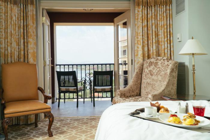 hilton lake las vegas resort and spa