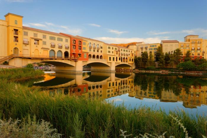 hilton lake las vegas resort and spa
