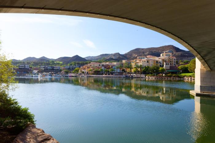 hilton lake las vegas resort and spa