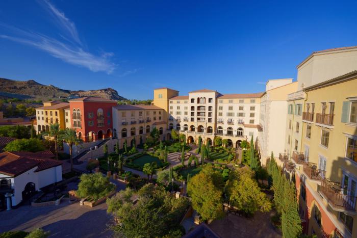hilton lake las vegas resort and spa
