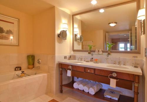 hilton lake las vegas resort and spa