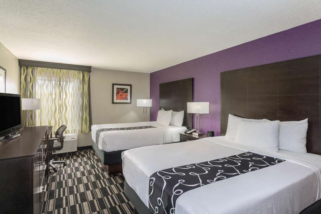 la quinta inn and suites by wyndham orlando universal area
