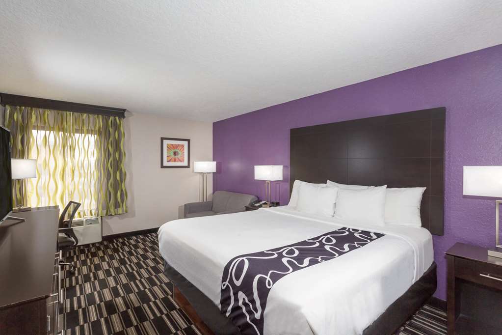 la quinta inn and suites by wyndham orlando universal area
