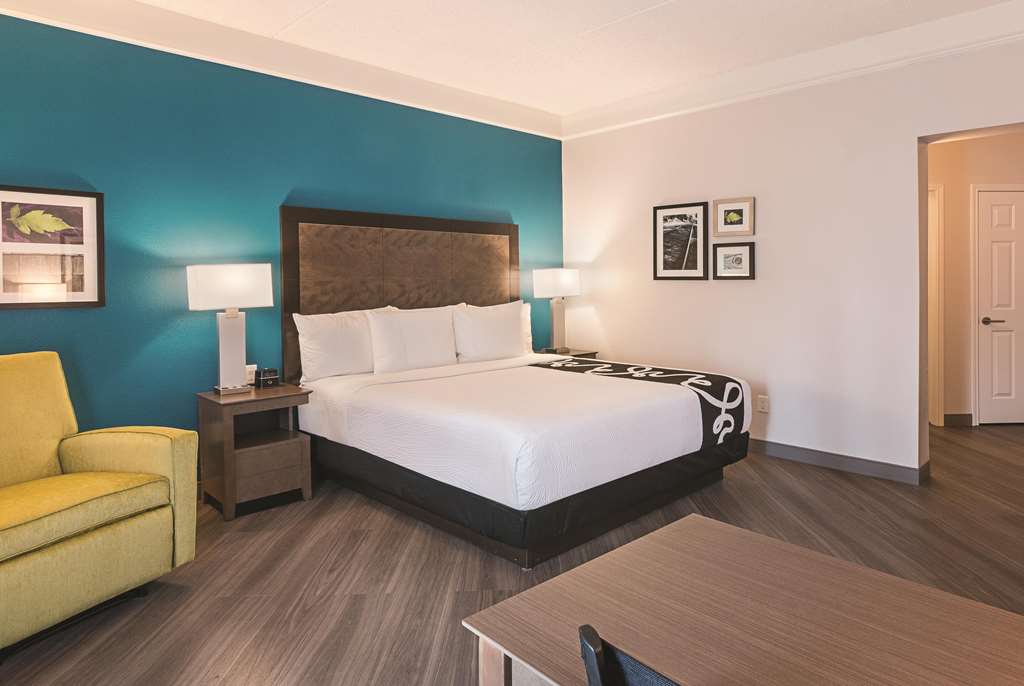 la quinta inn and suites by wyndham orlando ucf