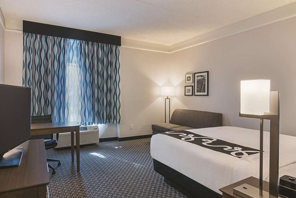 la quinta inn and suites by wyndham orlando ucf