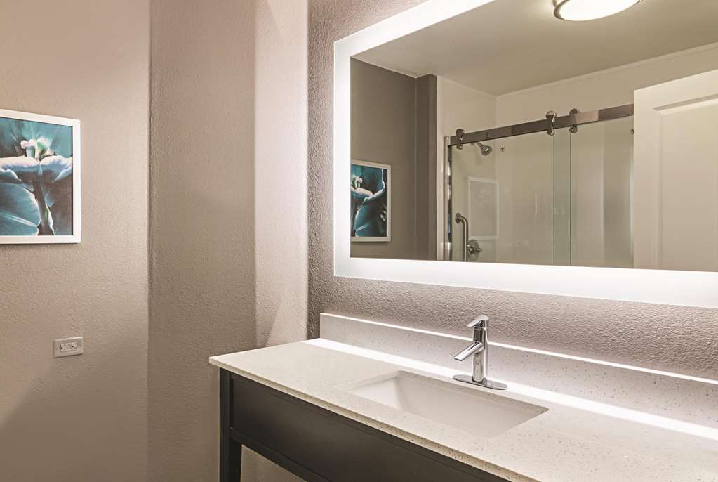 la quinta inn and suites by wyndham orlando ucf