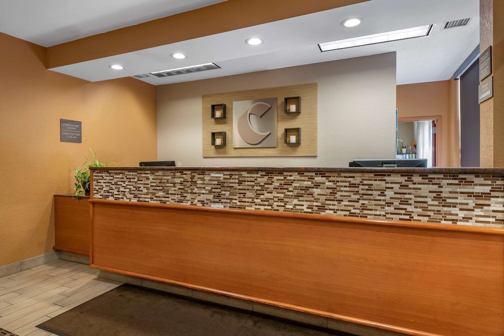 comfort inn and suites orlando north