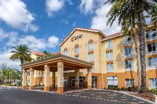 comfort inn and suites orlando north