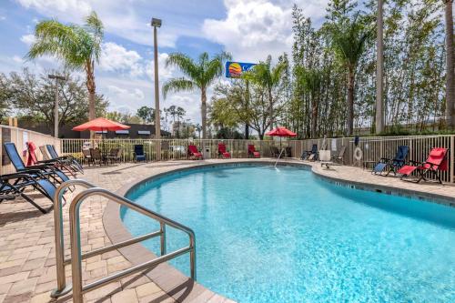 comfort inn and suites orlando north