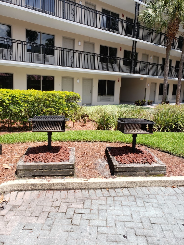 staybridge suites orlando royale parc suites by ihg