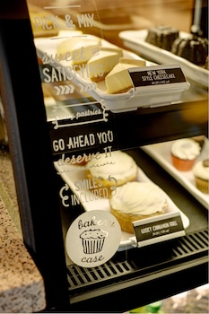 hyatt place orlando airport