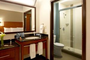 hyatt place orlando airport