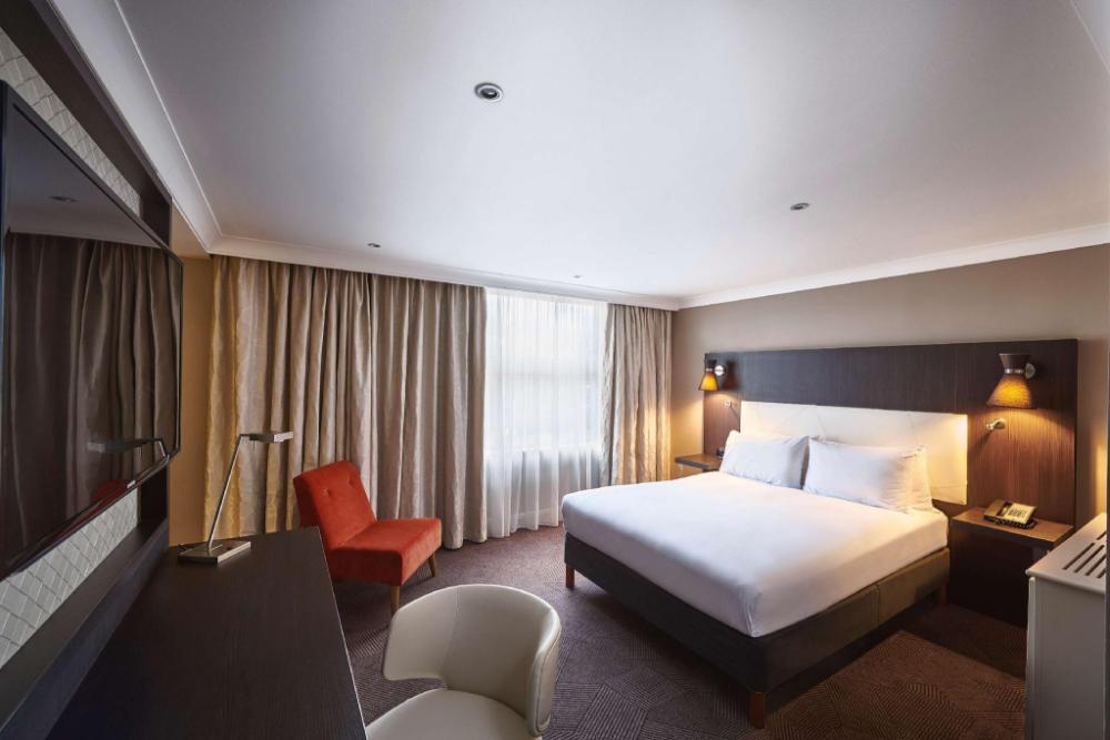 doubletree by hilton london ealing hotel