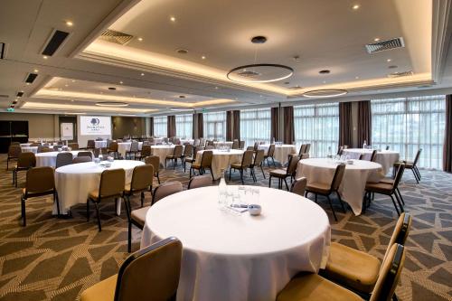 doubletree by hilton london ealing hotel