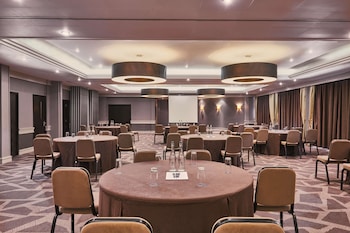 doubletree by hilton london ealing hotel