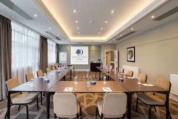 doubletree by hilton london ealing hotel