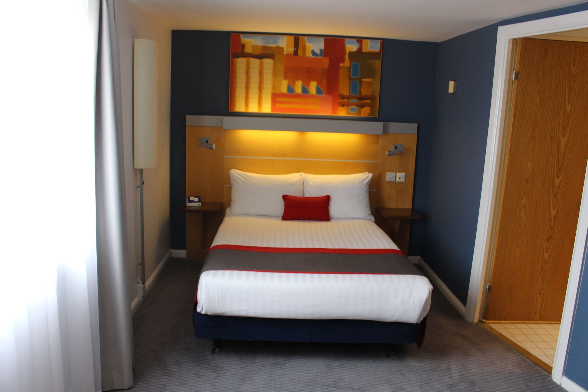 holiday inn express london croydon by ihg