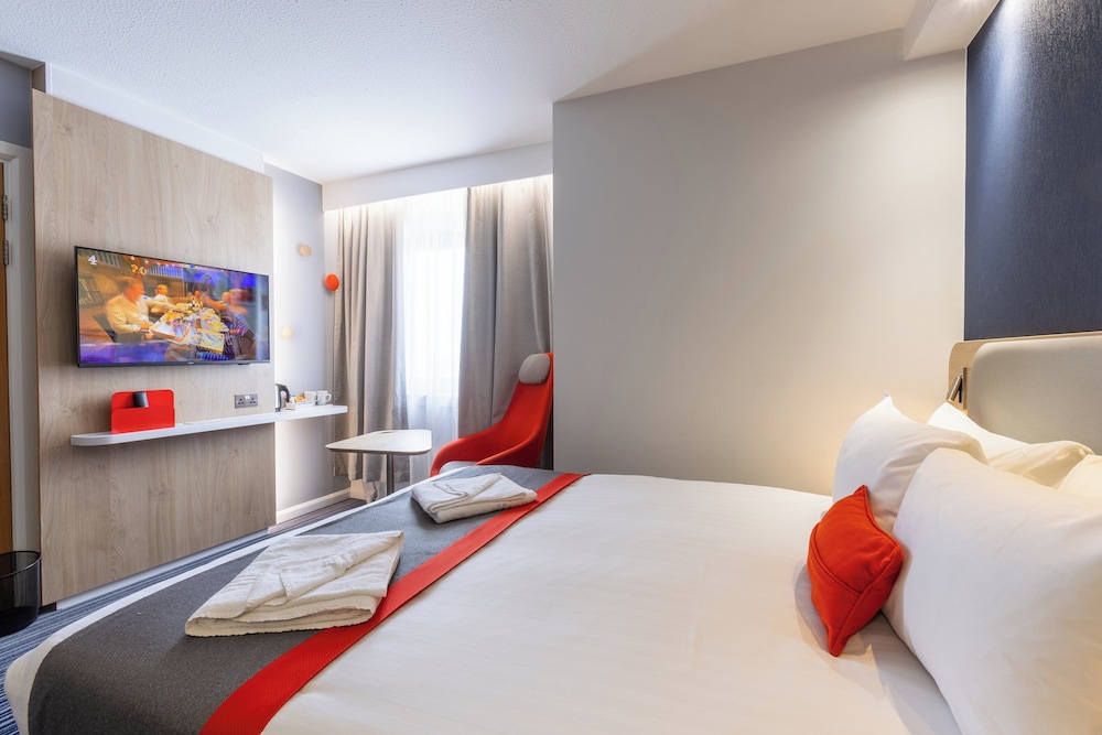 holiday inn express london croydon by ihg