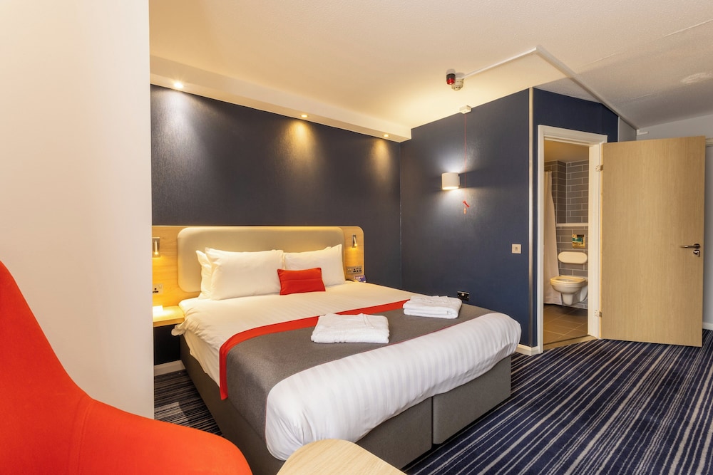 holiday inn express london croydon by ihg