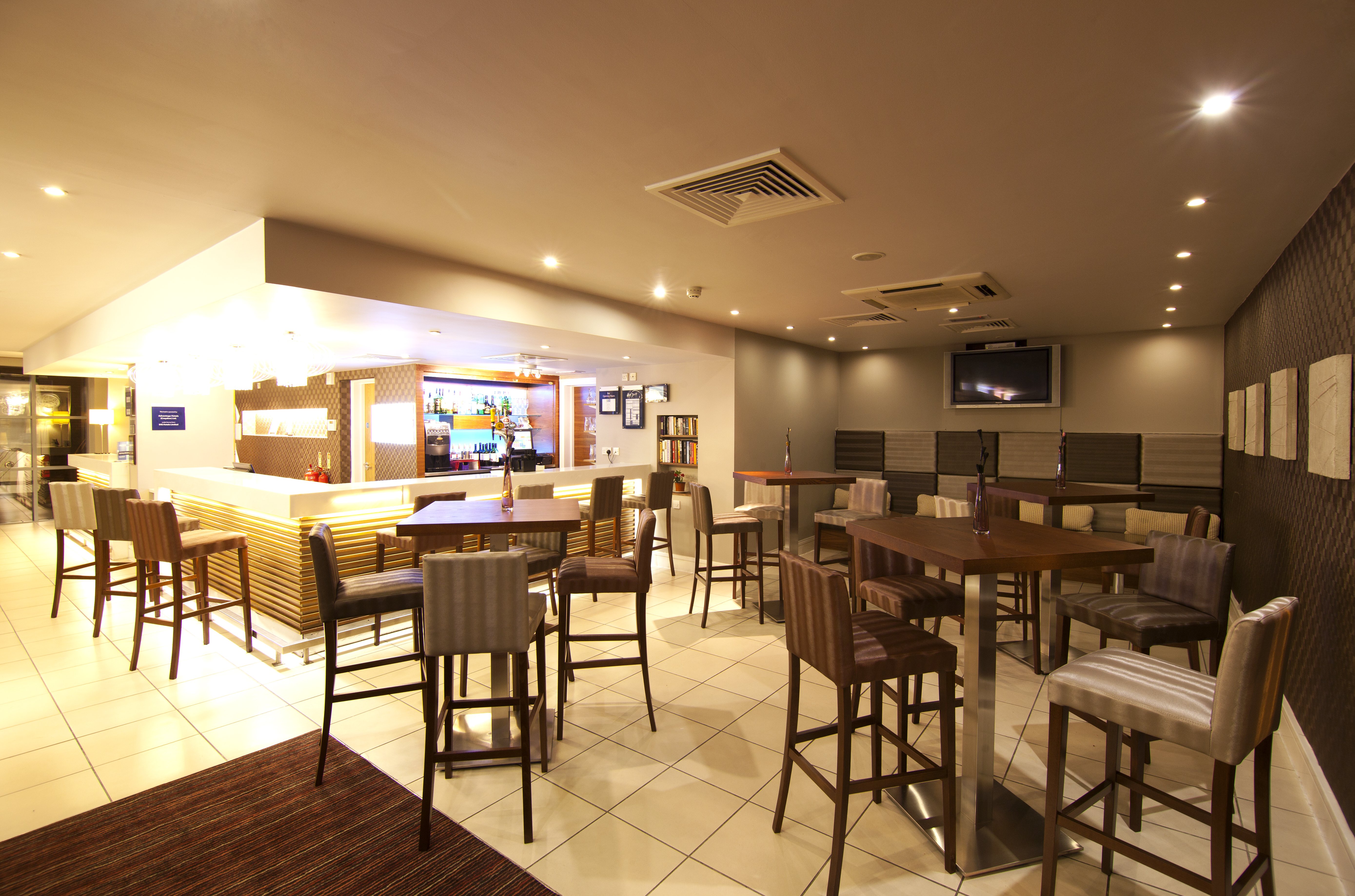 holiday inn express london croydon by ihg