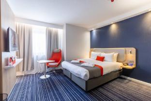 holiday inn express london croydon by ihg