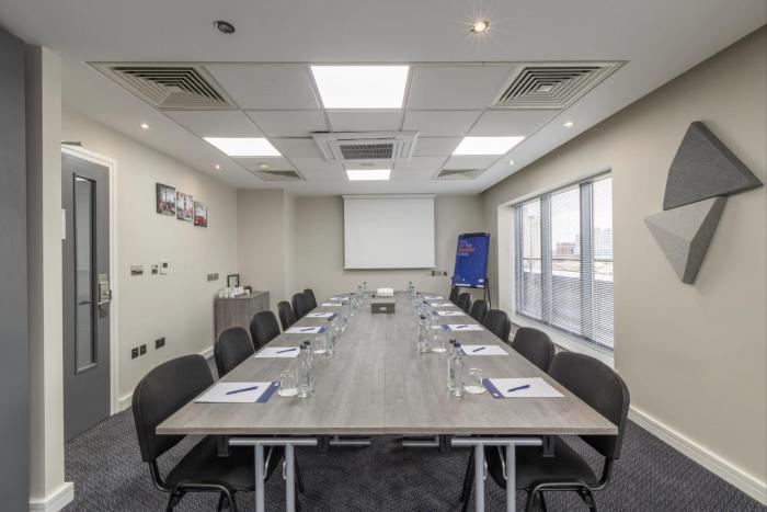 holiday inn express london croydon by ihg