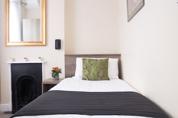 kensington gardens hotel