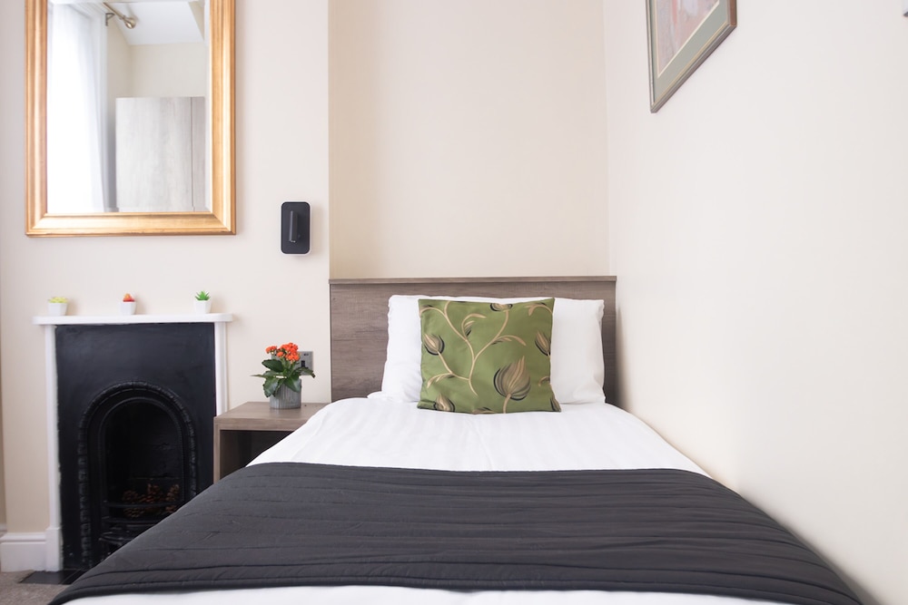 kensington gardens hotel