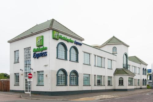 holiday inn express london chingford by ihg