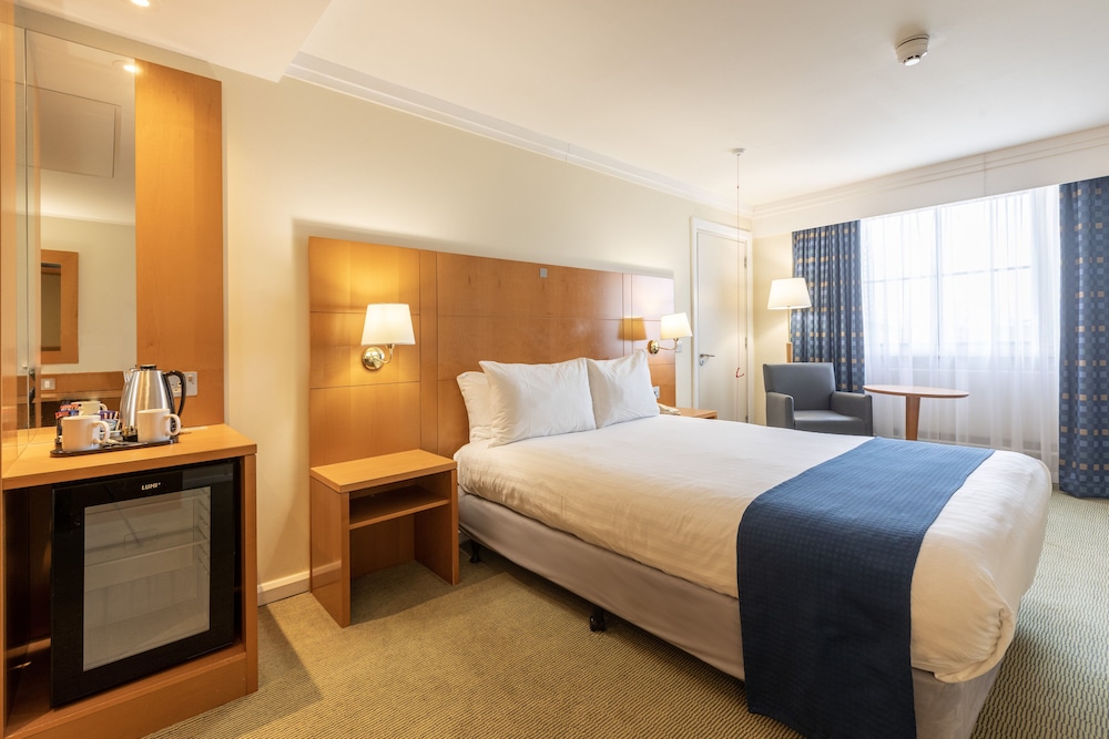 holiday inn london sutton by ihg