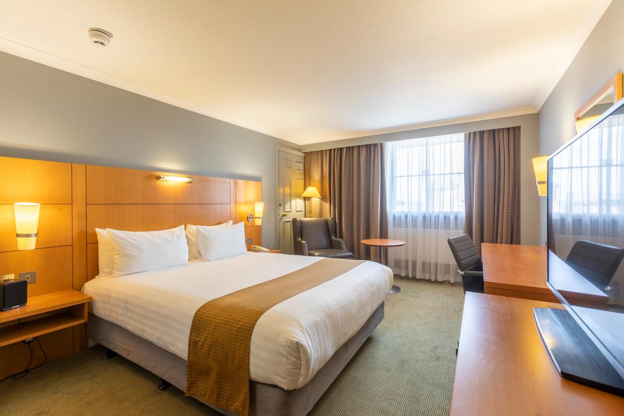 holiday inn london sutton by ihg