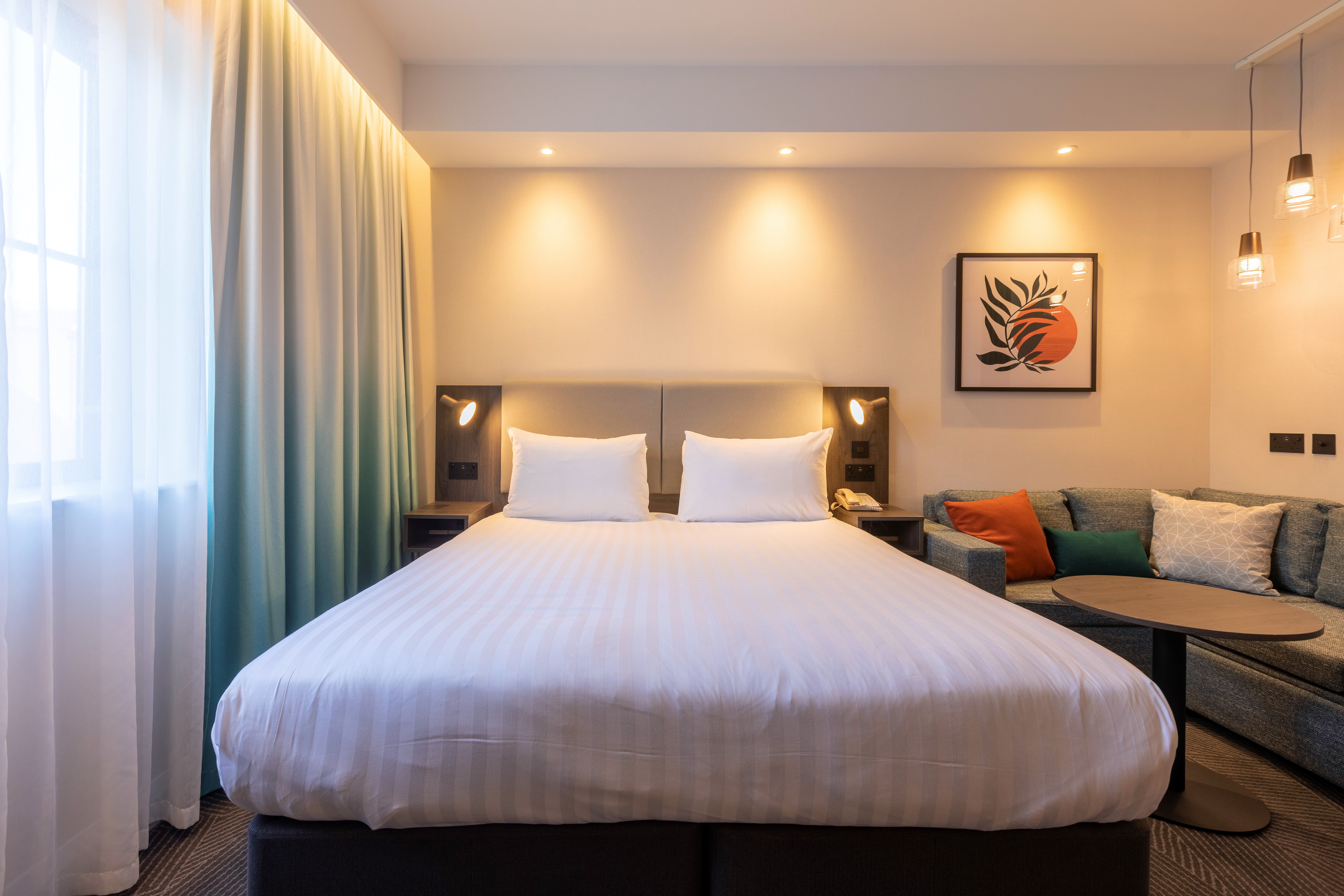 holiday inn london sutton by ihg