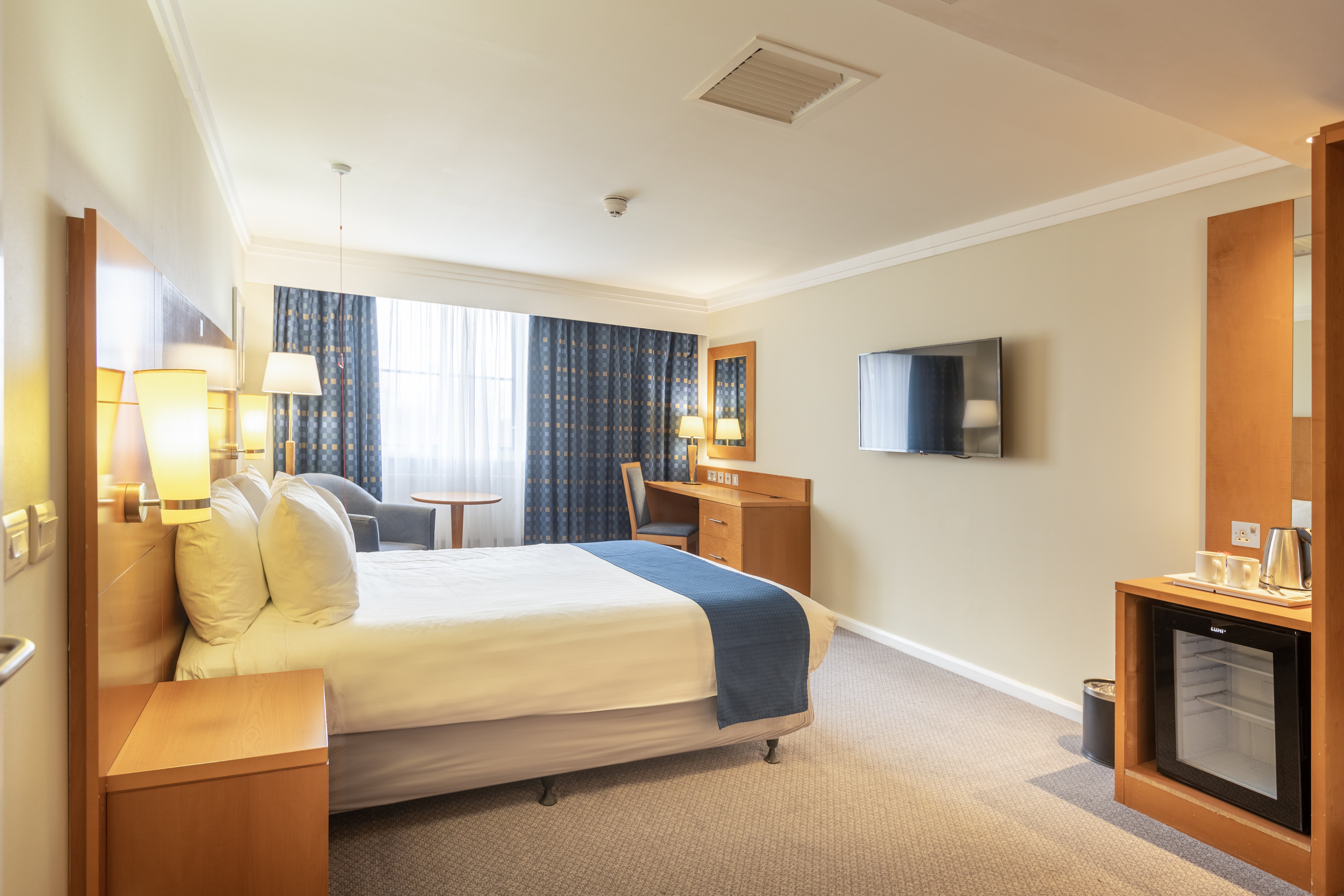 holiday inn london sutton by ihg