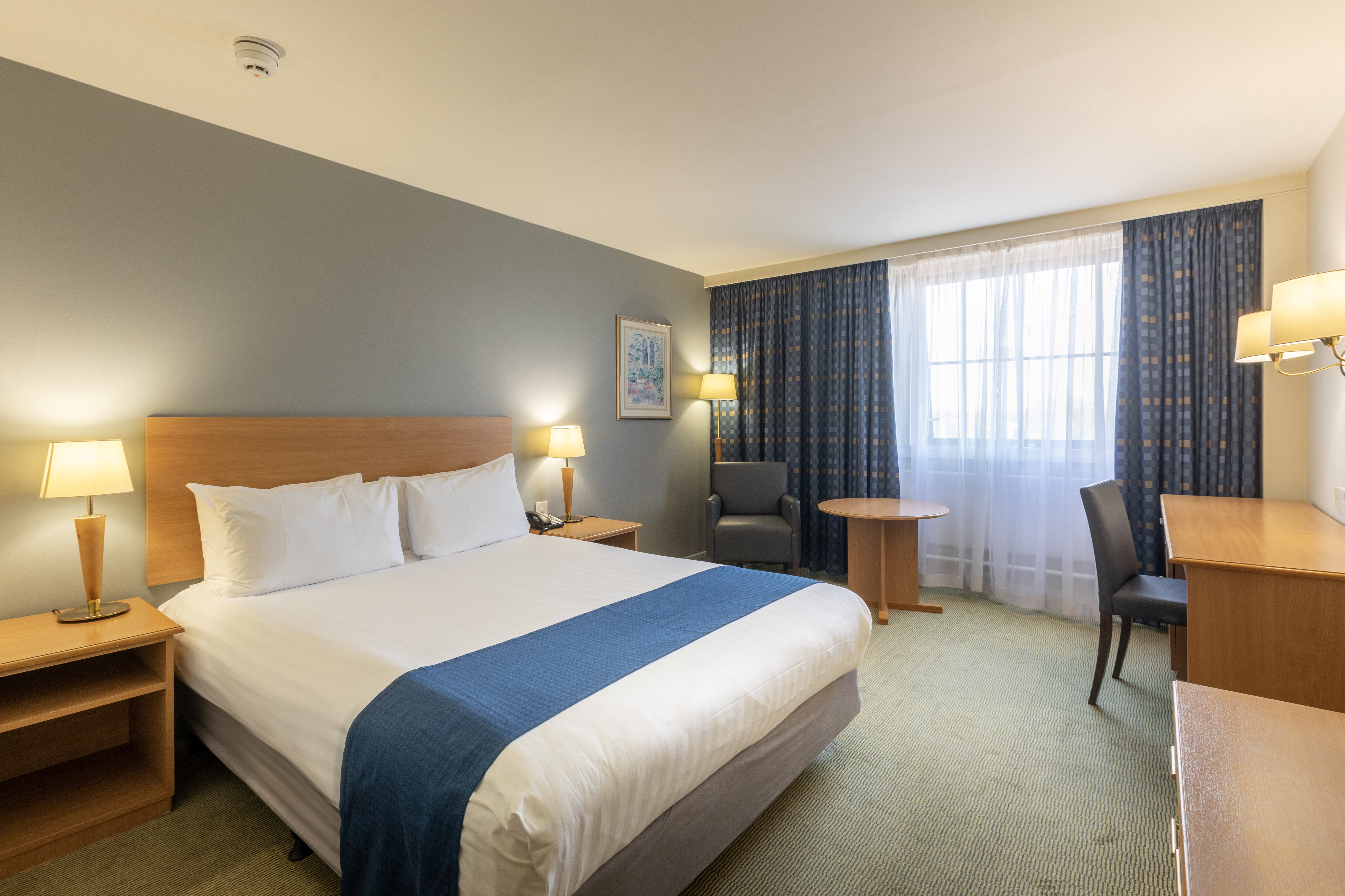 holiday inn london sutton by ihg