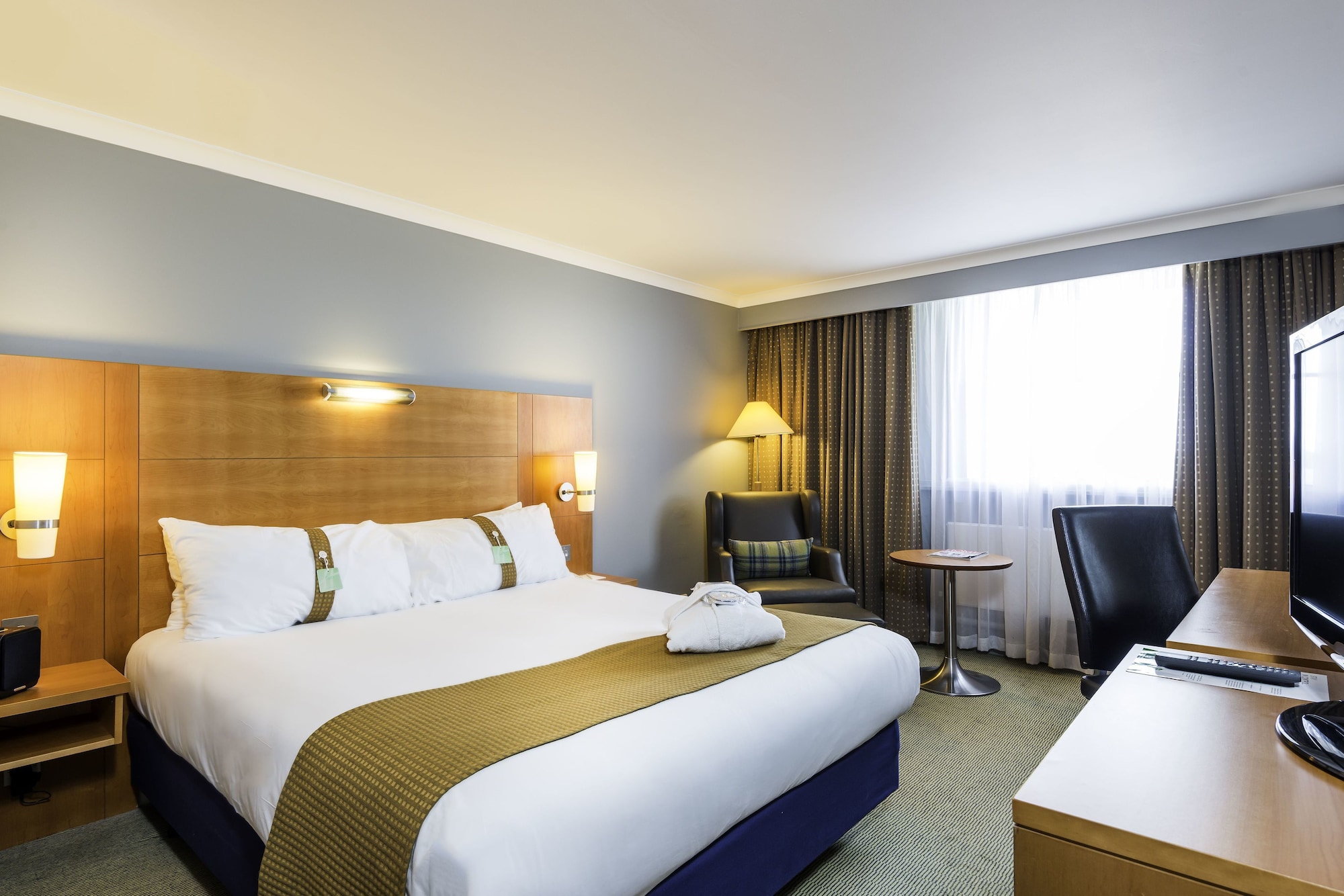 holiday inn london sutton by ihg